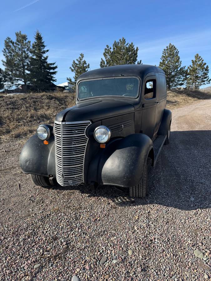 Chevrolet-panel-truck-1938-black-27