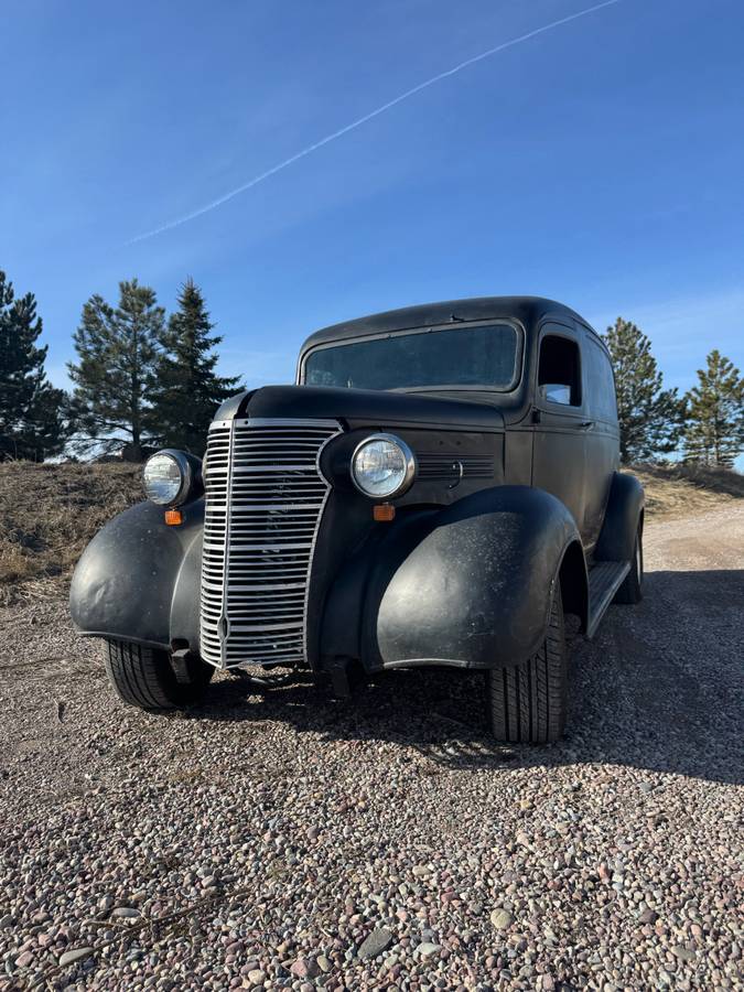 Chevrolet-panel-truck-1938-black-29