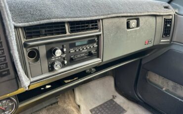 Chevrolet-s-10-pickup-12-ton-nominal-1991-black-7