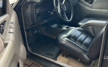 Chevrolet-s-10-pickup-12-ton-nominal-1994-custom-2