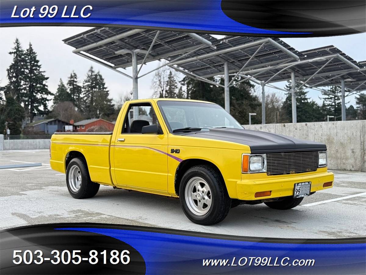 Chevrolet-s-10-s10-built-357-v8-tubbed-weld-wheels-1982-yellow-1