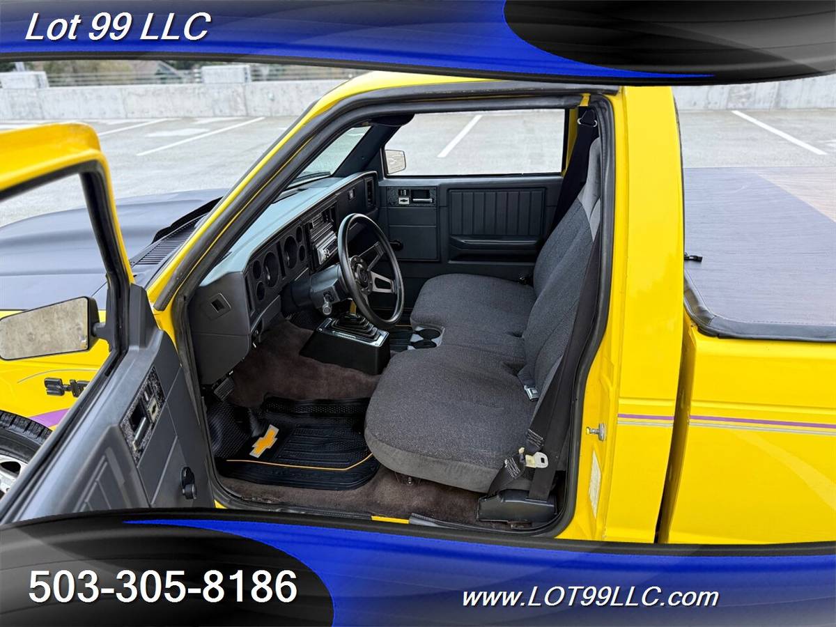 Chevrolet-s-10-s10-built-357-v8-tubbed-weld-wheels-1982-yellow-12