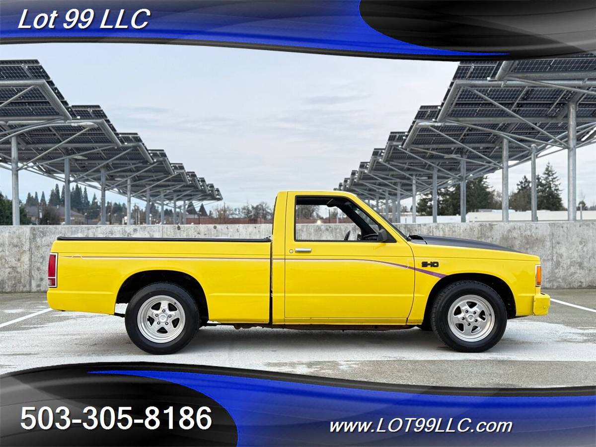 Chevrolet-s-10-s10-built-357-v8-tubbed-weld-wheels-1982-yellow-2