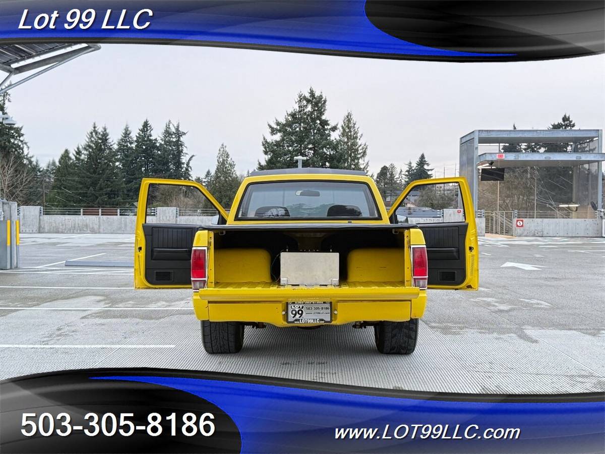 Chevrolet-s-10-s10-built-357-v8-tubbed-weld-wheels-1982-yellow-4