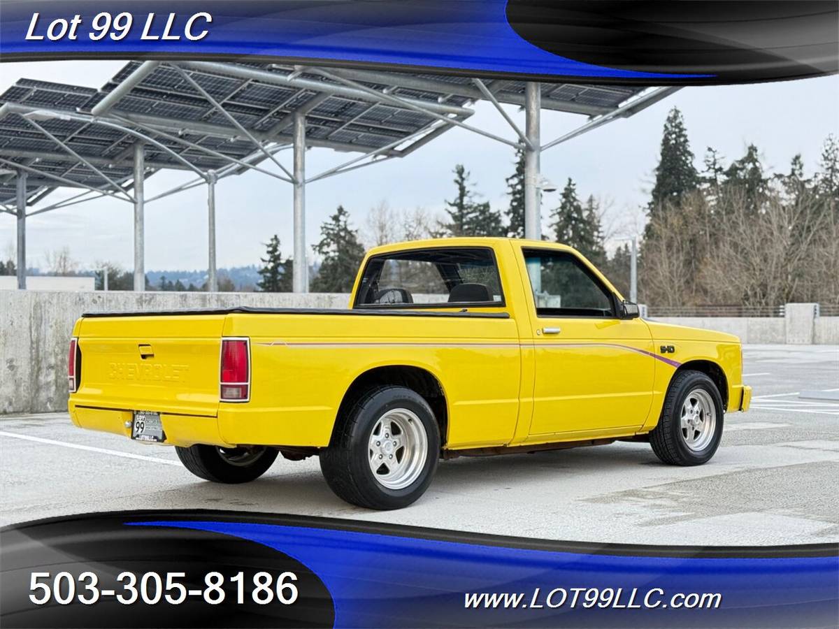 Chevrolet-s-10-s10-built-357-v8-tubbed-weld-wheels-1982-yellow-7