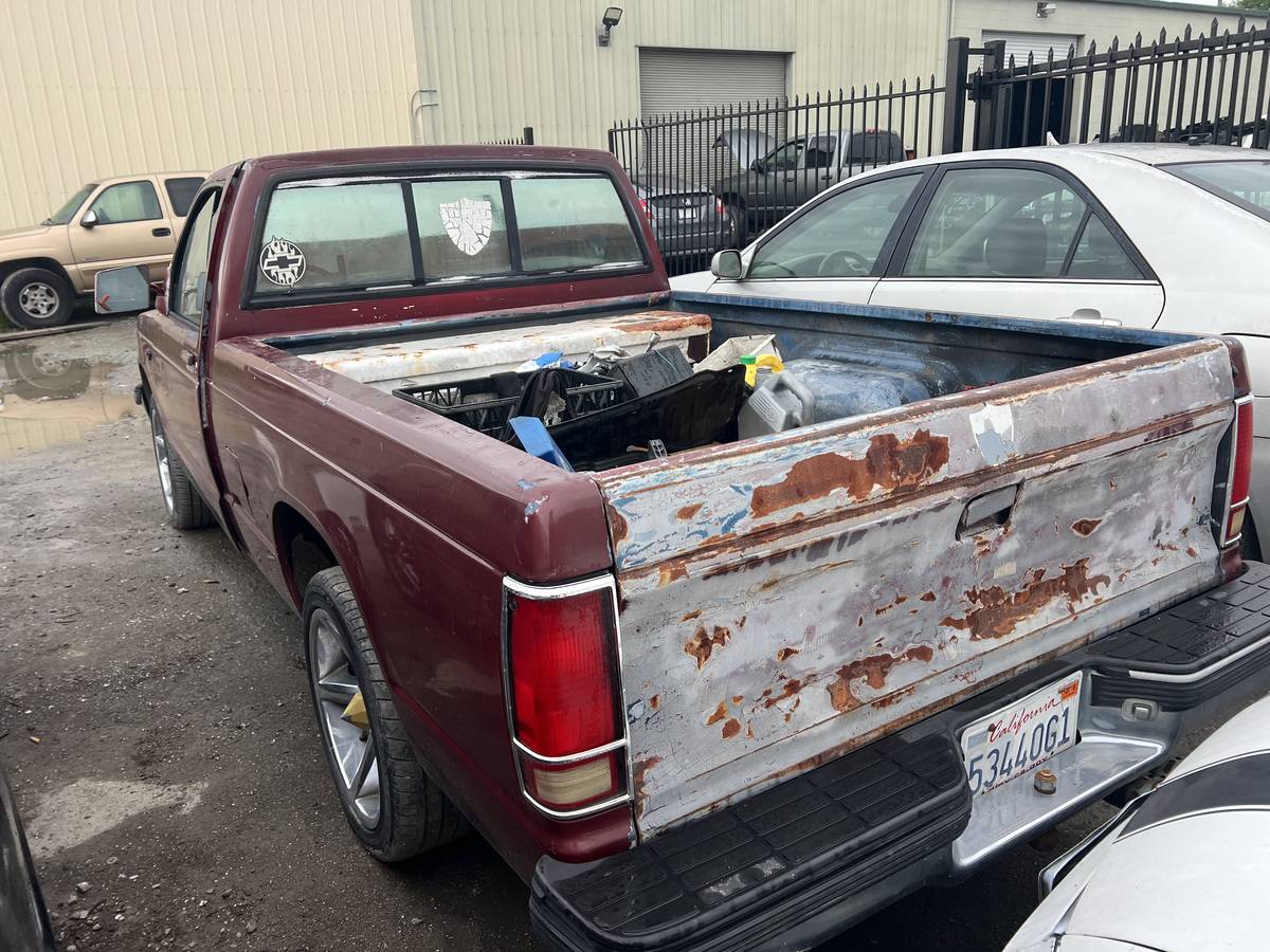 Chevrolet-s10-pickup-1991-red-3