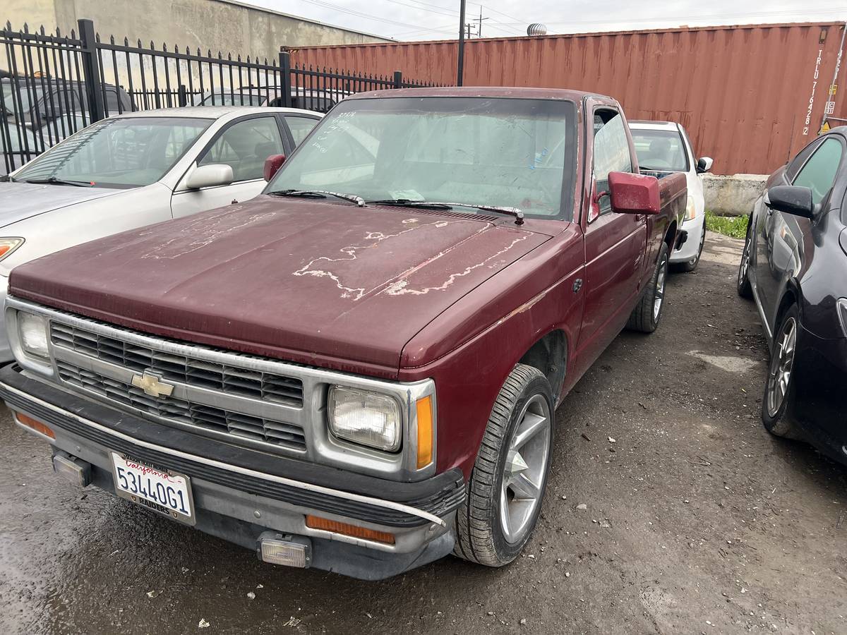 Chevrolet-s10-pickup-1991-red