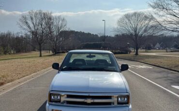 Chevrolet-s10-pickup-1995