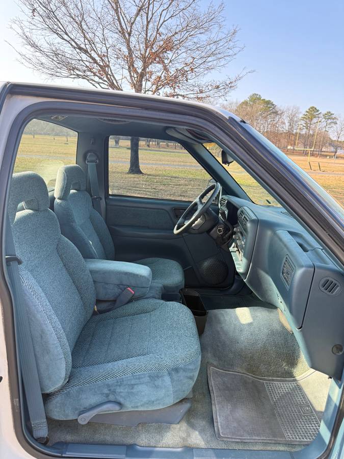 Chevrolet-s10-pickup-1995-5