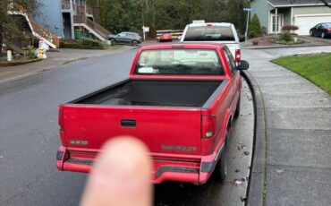 Chevrolet-s10-pickup-1996-red