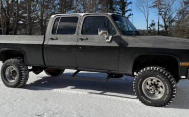 Chevrolet-scottsdale-1989-black