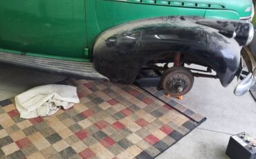 Chevrolet-sedan-delivery-1940-green-5