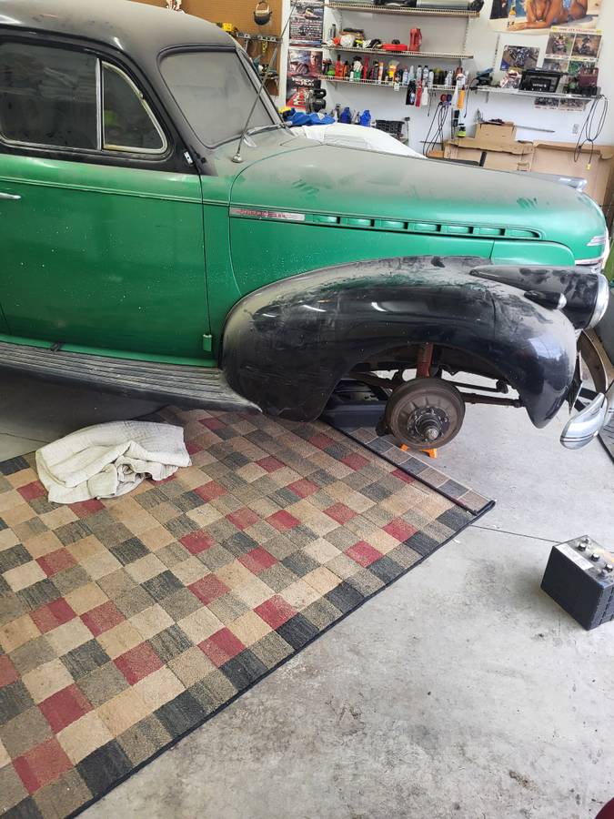 Chevrolet-sedan-delivery-1940-green-5