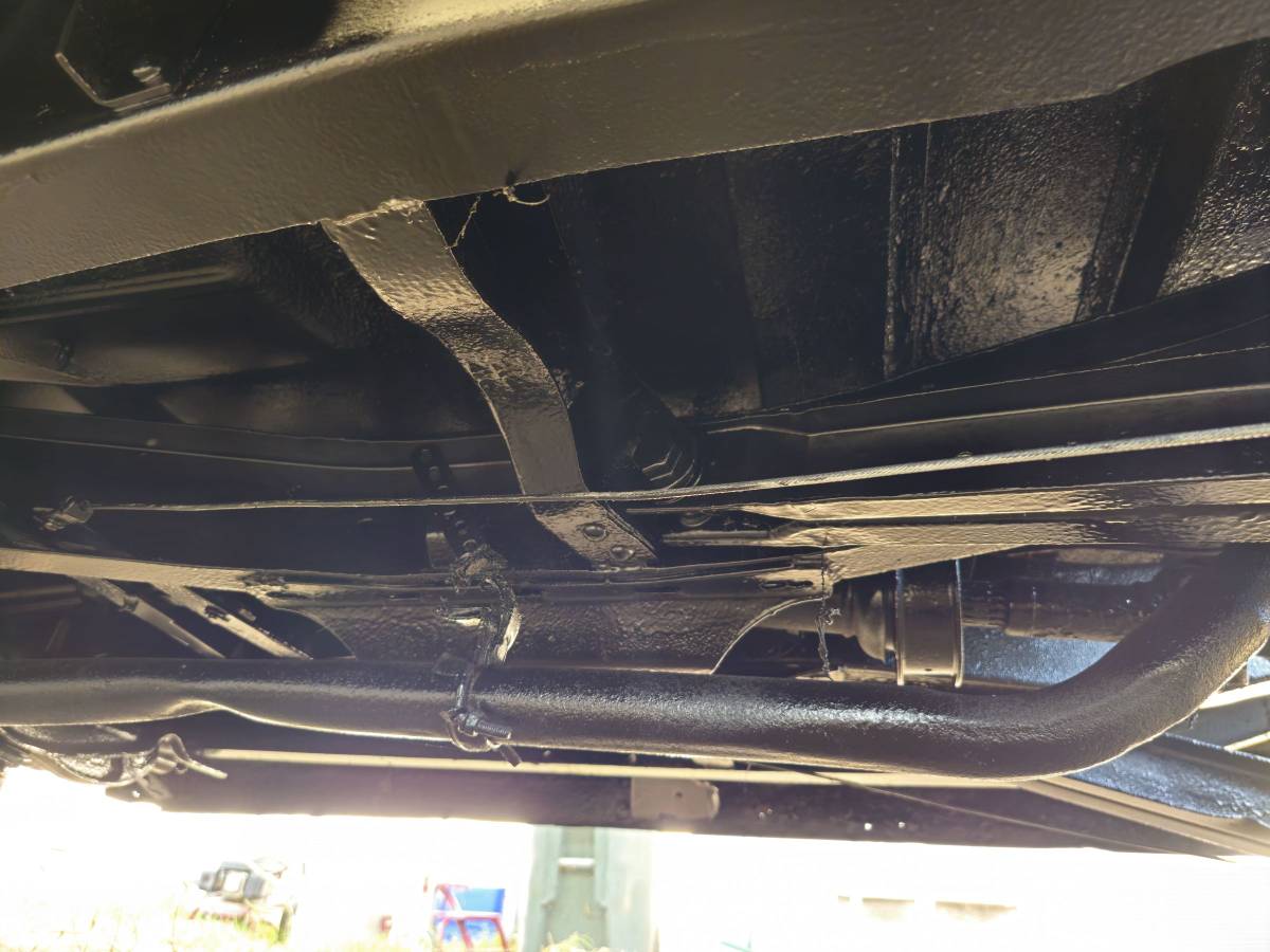 Chevrolet-silverado-1500-1961-black-12