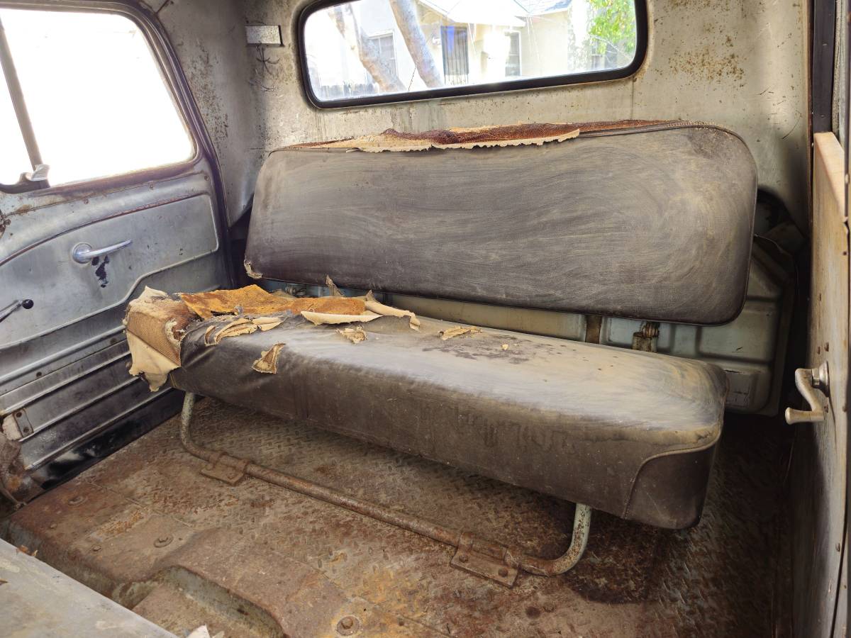 Chevrolet-silverado-1500-1961-black-15