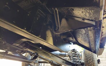 Chevrolet-silverado-1500-1961-black-9