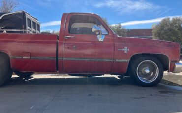 Chevrolet-silverado-1500-1982-red-11
