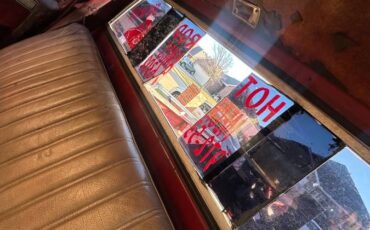 Chevrolet-silverado-1500-1982-red-13