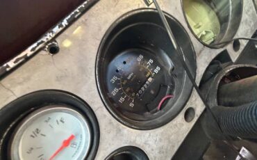 Chevrolet-silverado-1500-1982-red-15