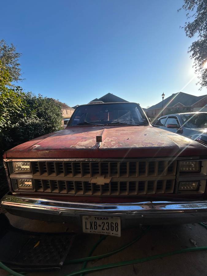 Chevrolet-silverado-1500-1982-red-17