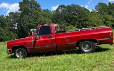 Chevrolet-silverado-1500-1982-red