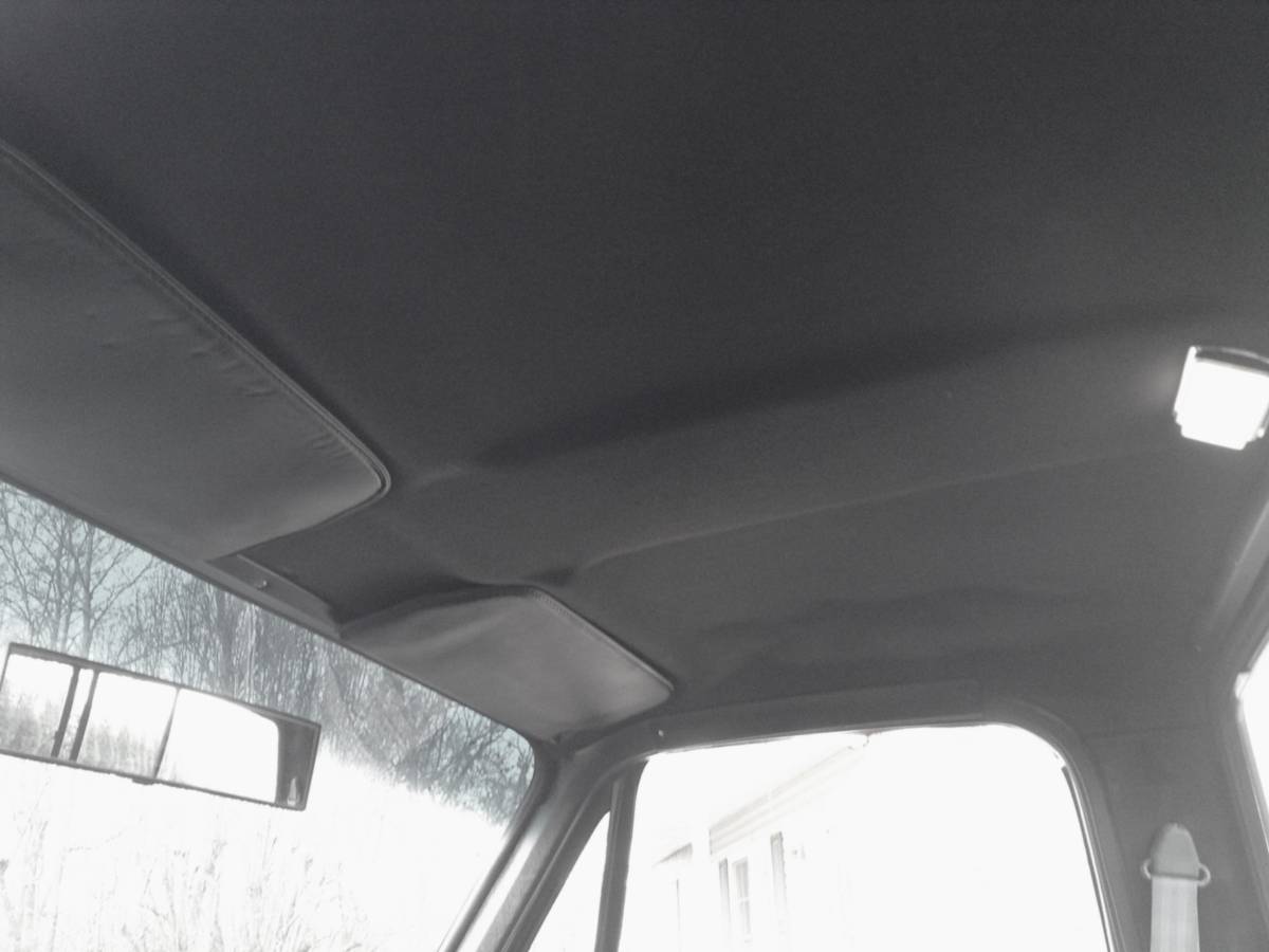 Chevrolet-silverado-1500-1985-blue-1