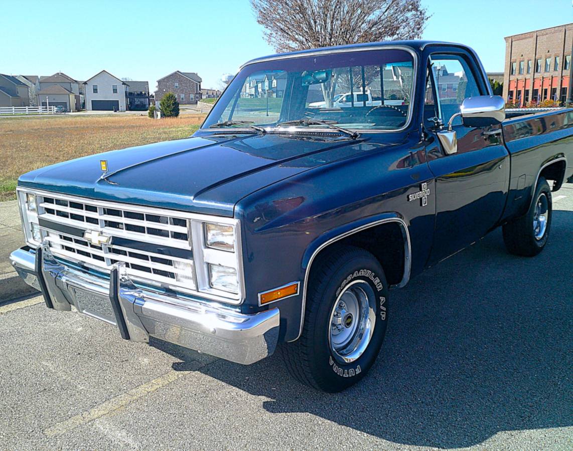 Chevrolet-silverado-1500-1985-blue-11