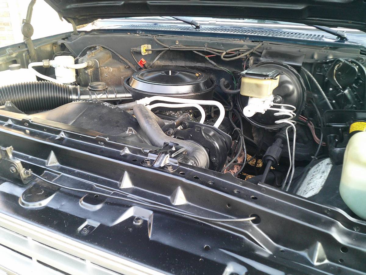 Chevrolet-silverado-1500-1985-blue-14