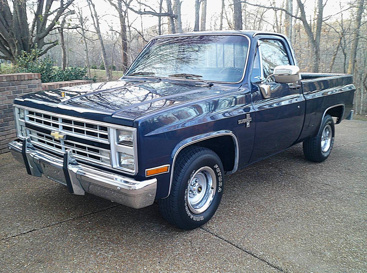 Chevrolet-silverado-1500-1985-blue-2