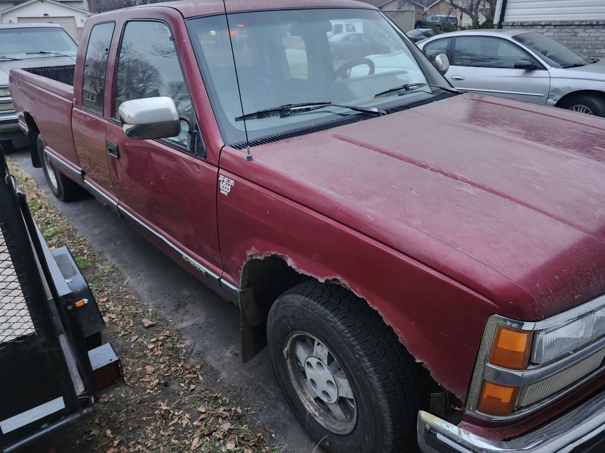 Chevrolet-silverado-1500-1992-red-1