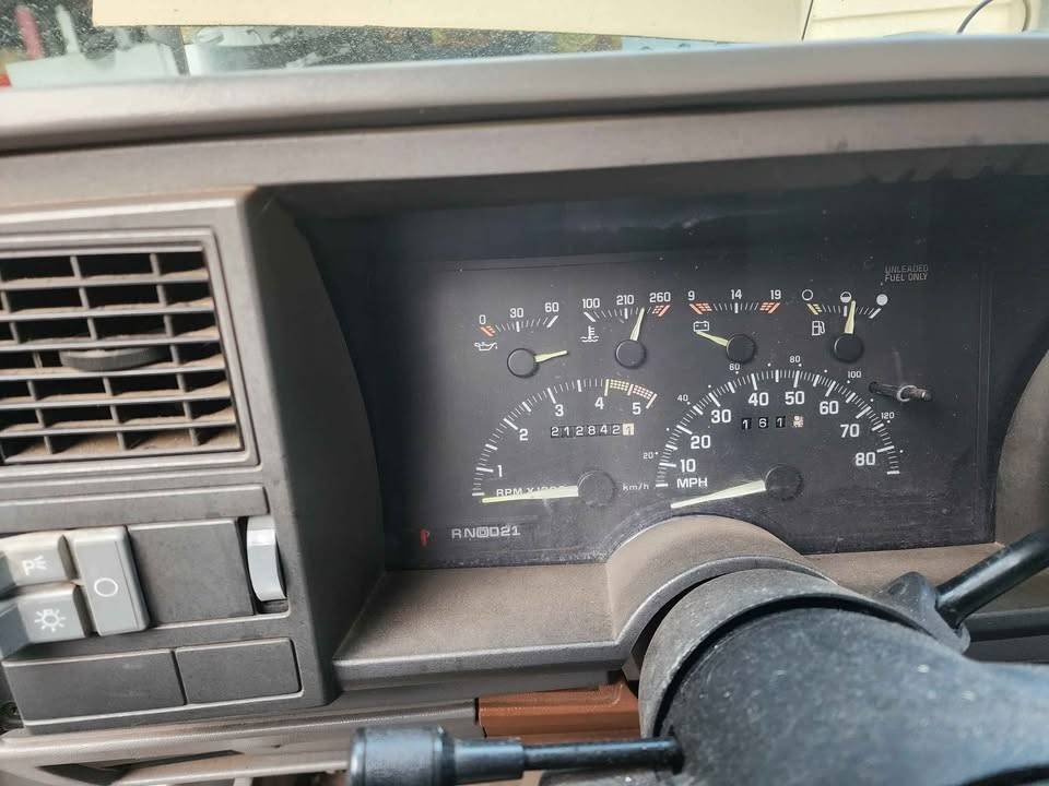 Chevrolet-silverado-1500-1993-5