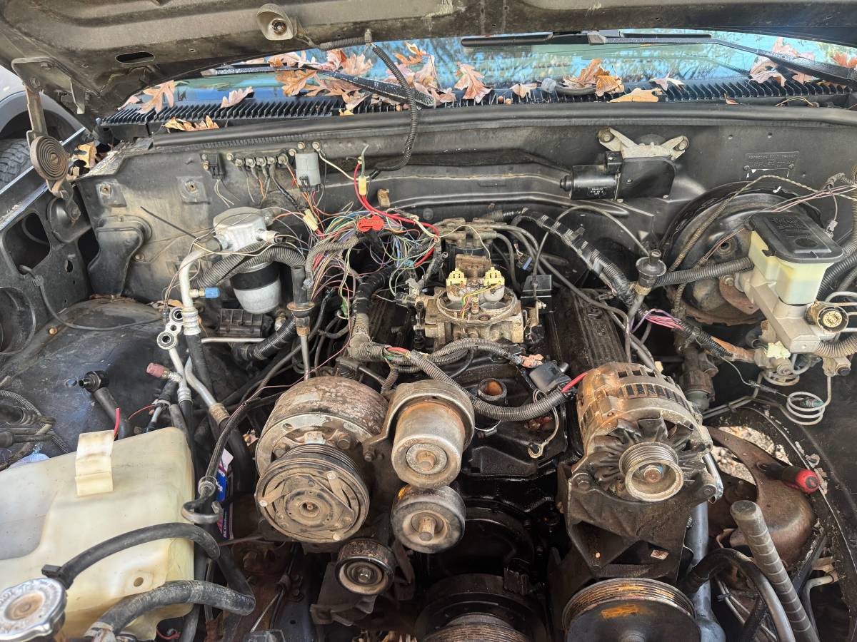 Chevrolet-silverado-1500-1993-grey-3