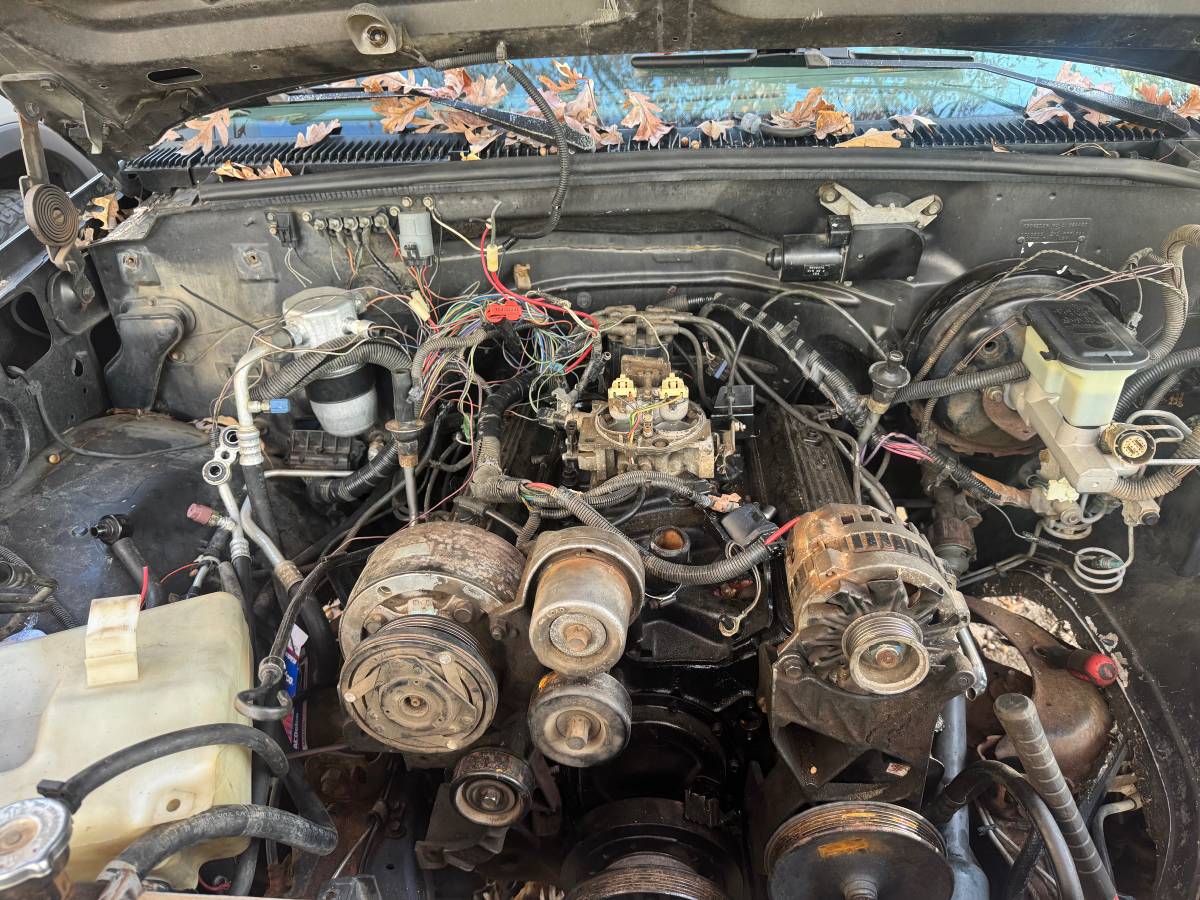 Chevrolet-silverado-1500-1993-grey-4