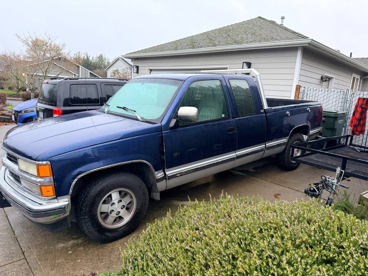 Chevrolet-silverado-1500-1994-blue-1