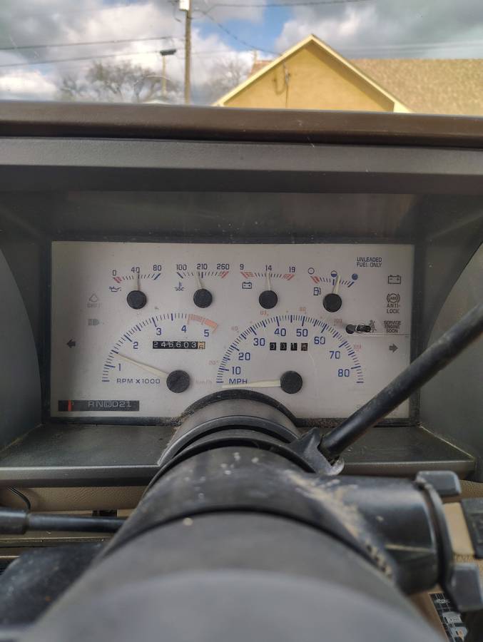 Chevrolet-silverado-1500-1994-grey-4