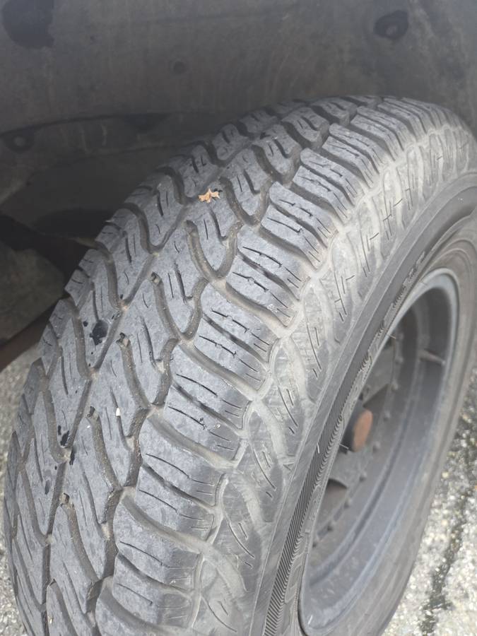 Chevrolet-silverado-1500-1995-silver-9