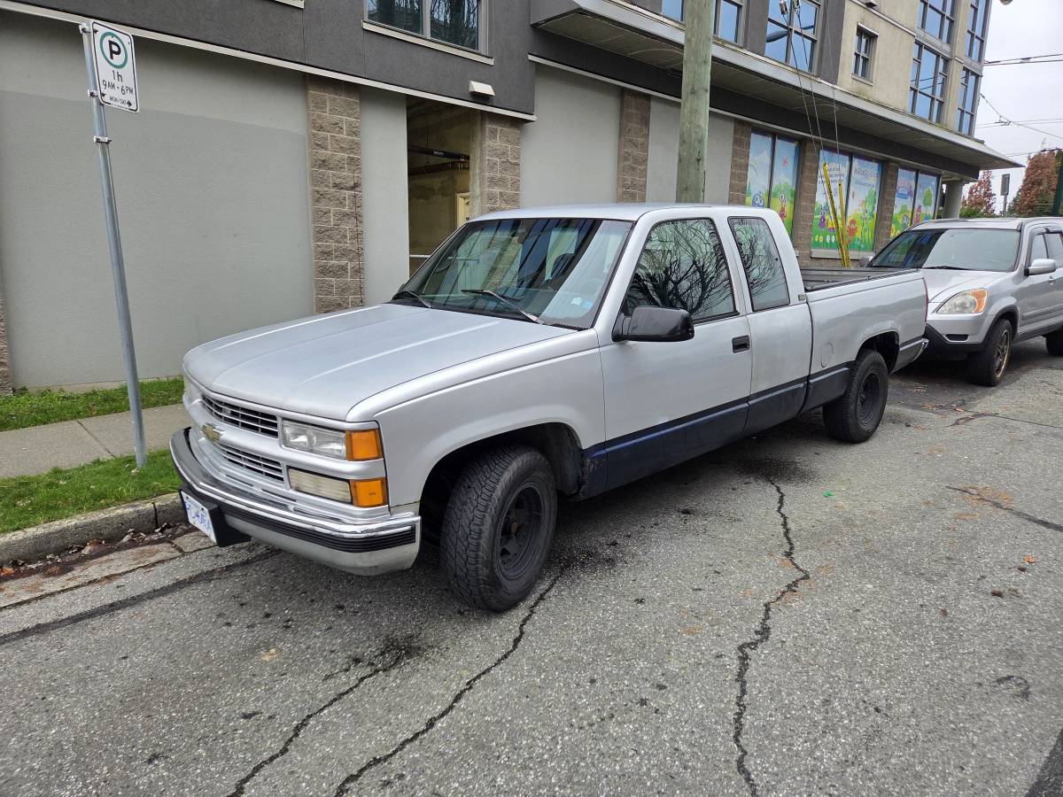 Chevrolet-silverado-1500-1995-silver