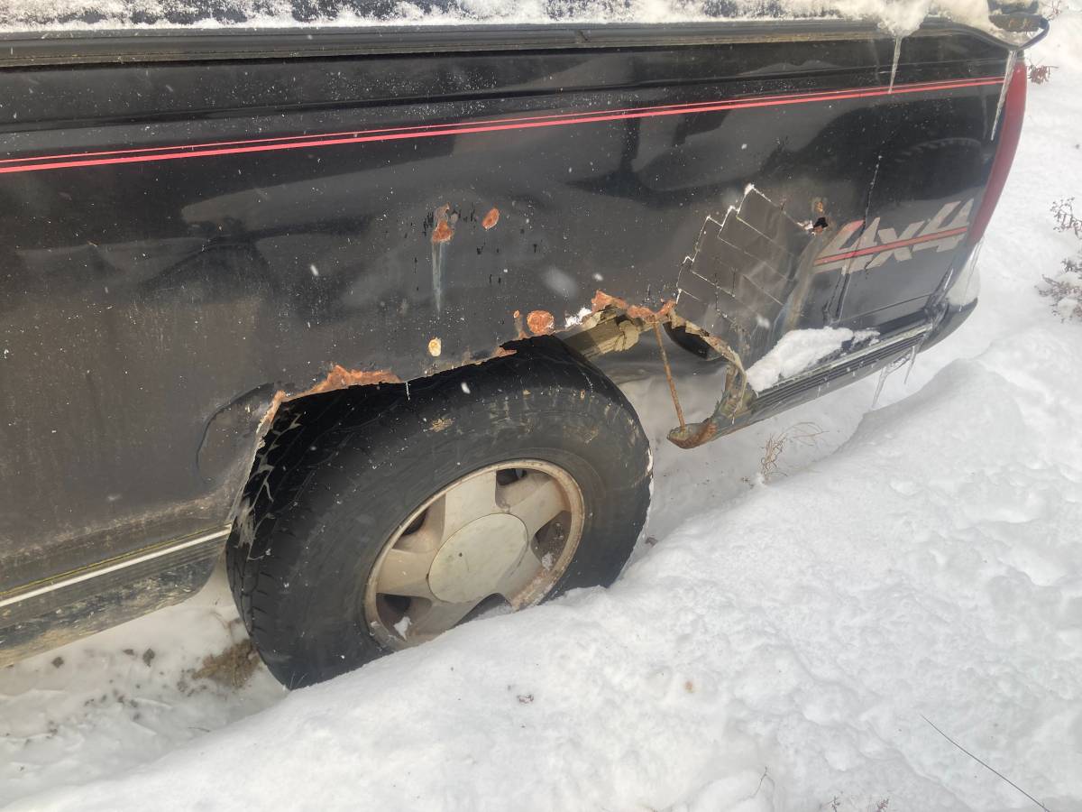 Chevrolet-silverado-1500-1996-black-3