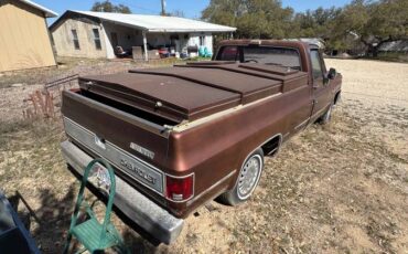 Chevrolet-silverado-1500-diesel-1982-brown-8