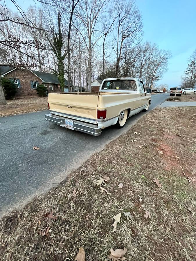 Chevrolet-silverado-1983-15