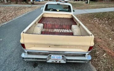 Chevrolet-silverado-1983-16