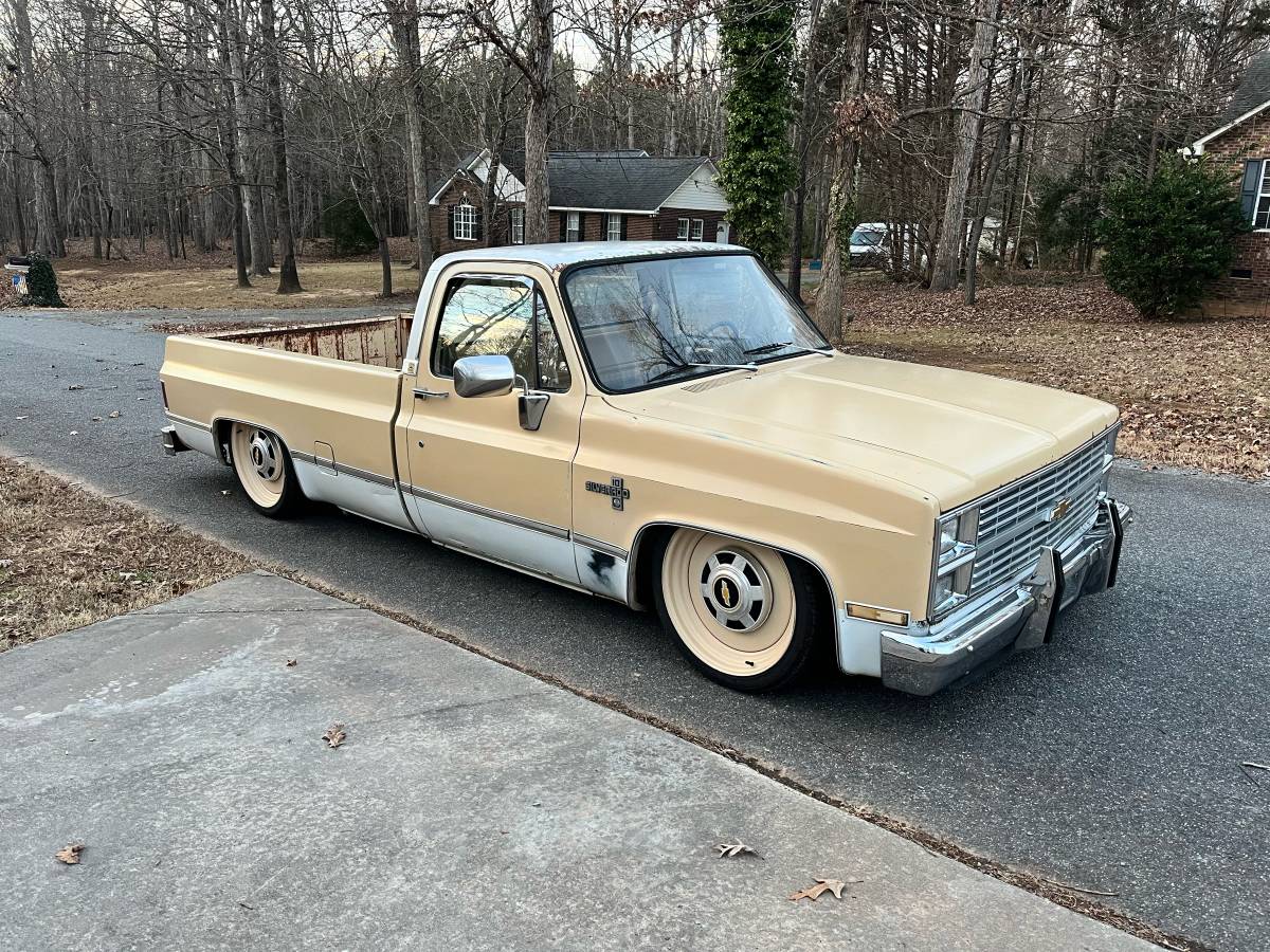 Chevrolet-silverado-1983-20