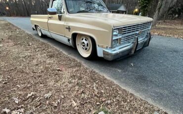 Chevrolet-silverado-1983