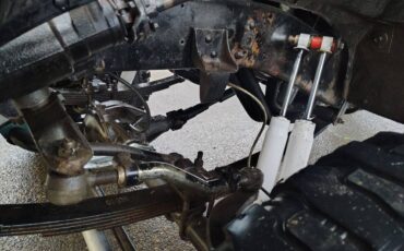 Chevrolet-silverado-1983-black-5