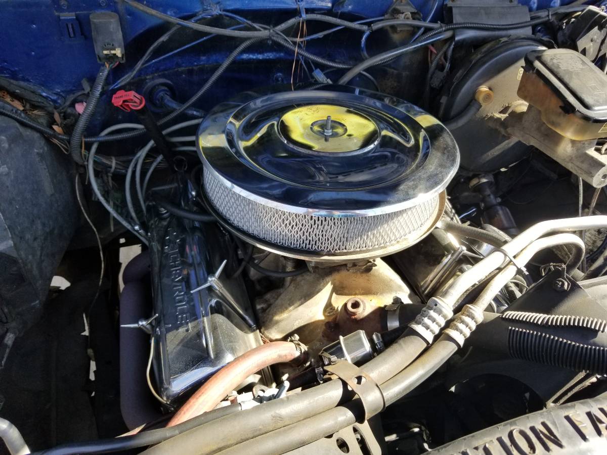 Chevrolet-silverado-1986-custom-8