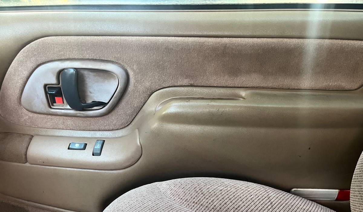 Chevrolet-silverado-1995-green-1