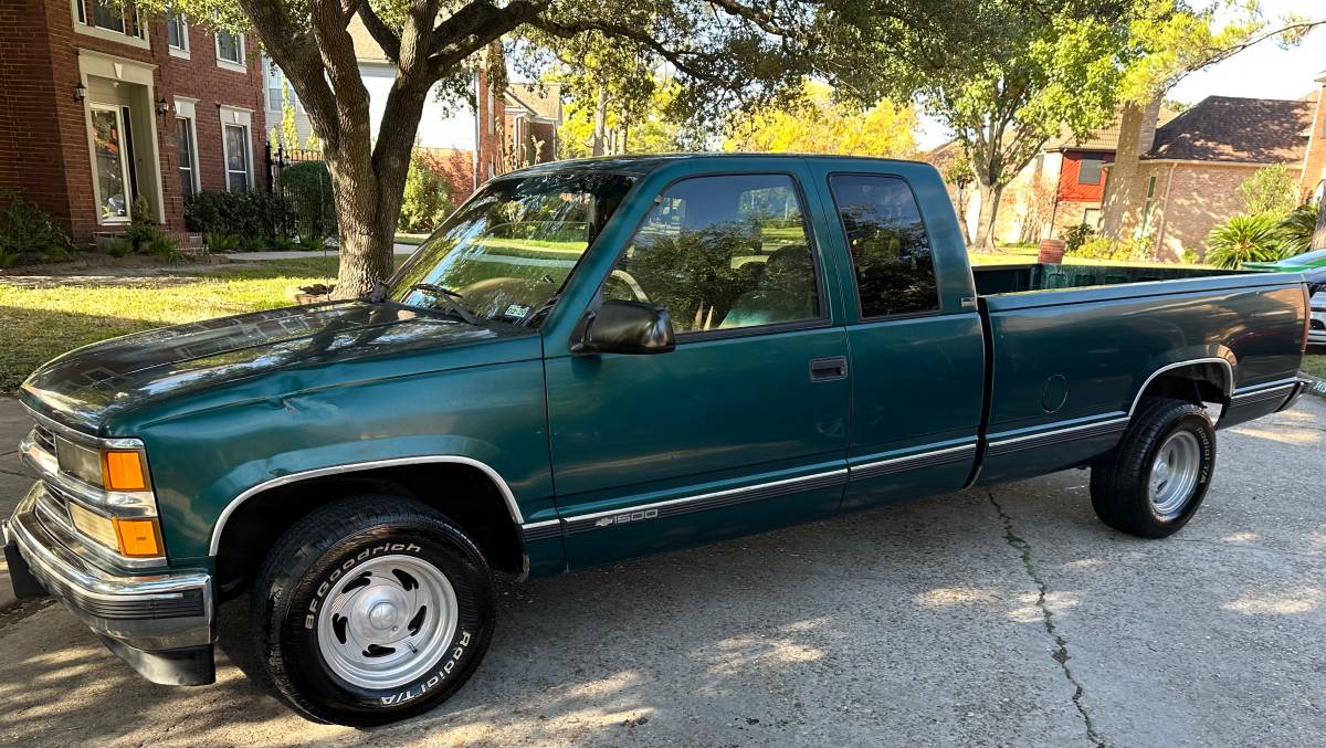 Chevrolet-silverado-1995-green-23