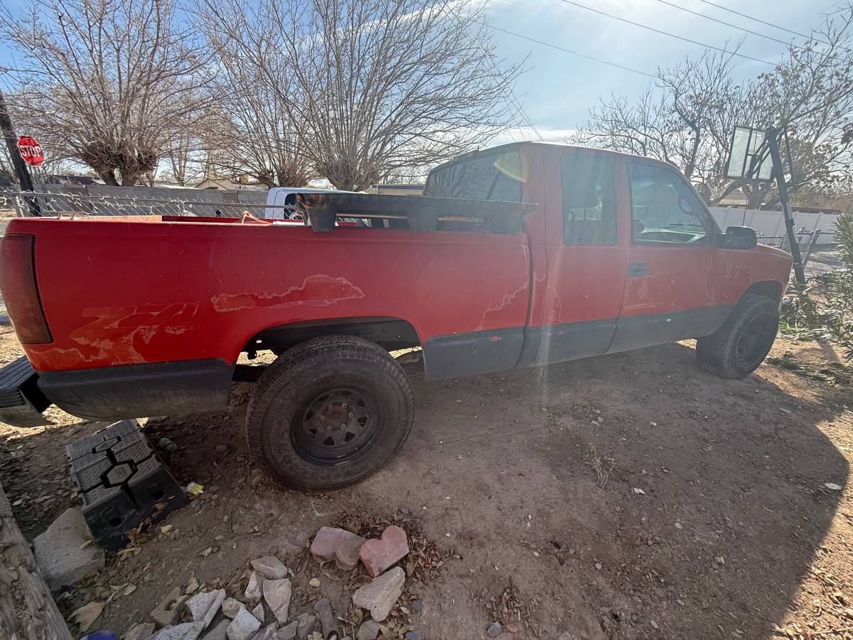 Chevrolet-silverado-1996-red-4