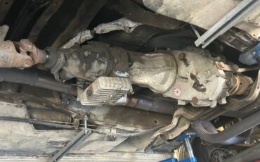 Chevrolet-silverado-2500hd-1987-grey-15