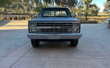 Chevrolet-silverado-2500hd-1987-grey-4